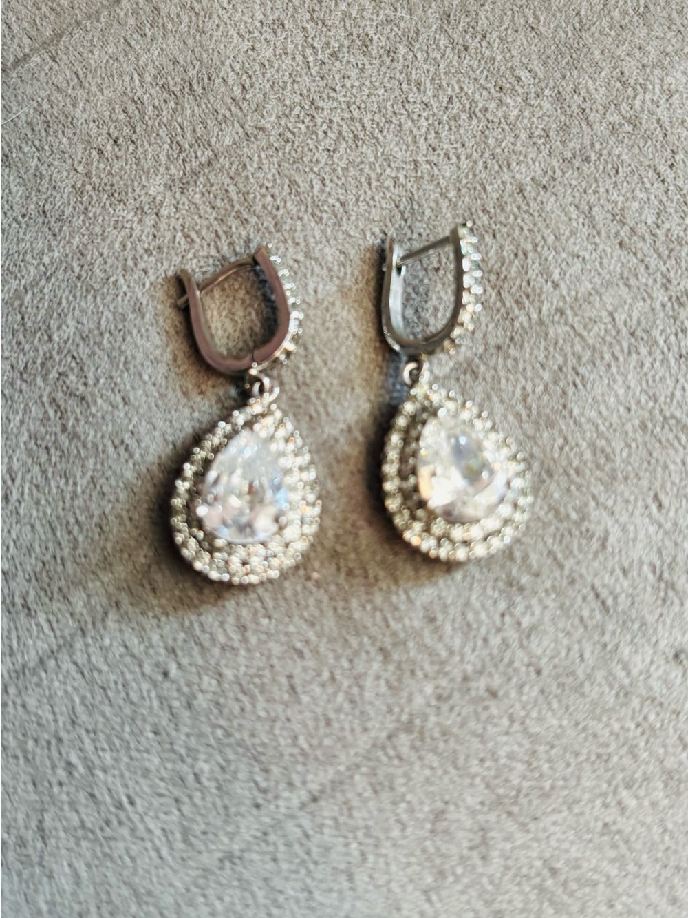 Like new Radiant Pear Shape Cubic Zirconia Halo Drop Earrings